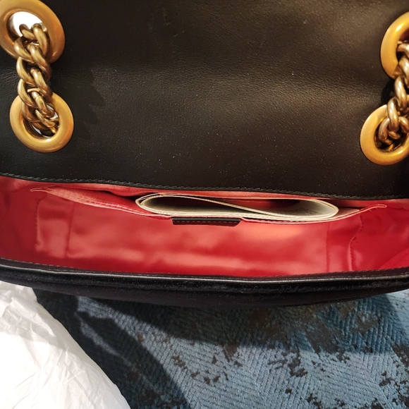 ‼️SOLD‼️Black Velvet Gucci Marmont Crossbody Bag - Picture 8 of 8